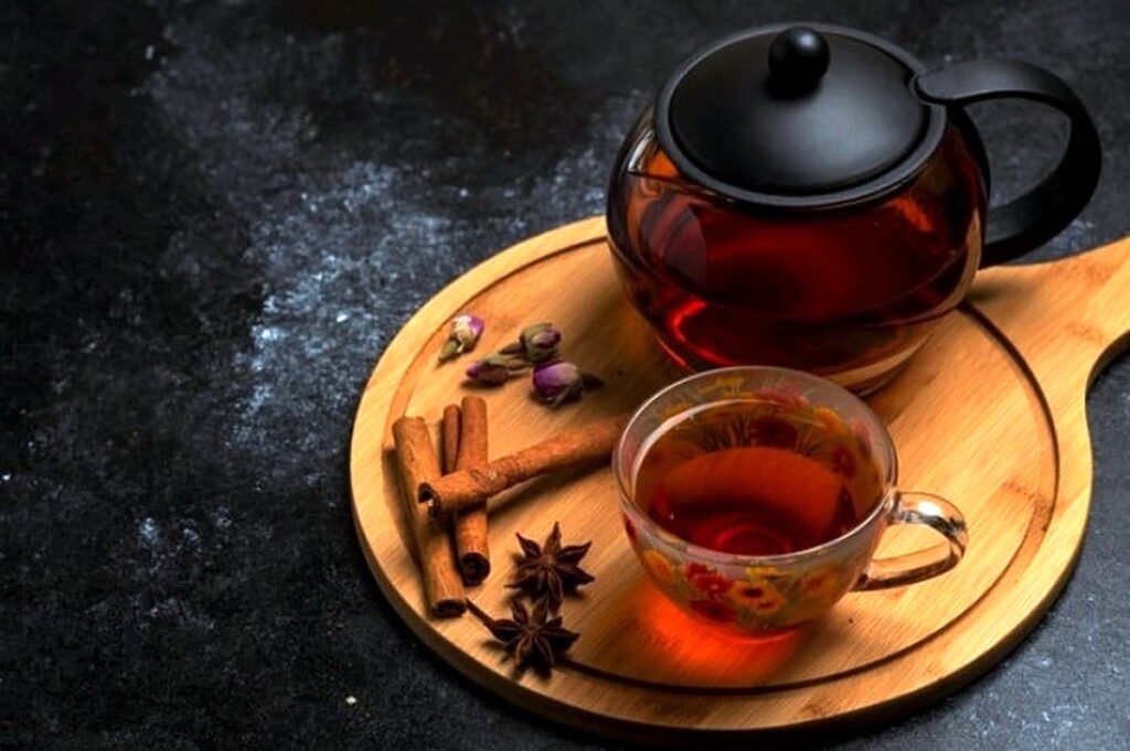 چای دپش ایرانی با چایساز های میگل