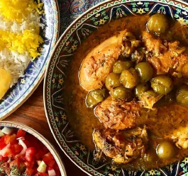 طرز تهیه خورشت آلوچه به 2 روش کاملا متفاوت و لذیذ