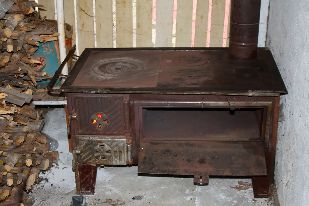 تاریخچه تکامل لوازم آشپزخانه: از اجاق زغالی تا سرخ‌کن بدون روغن