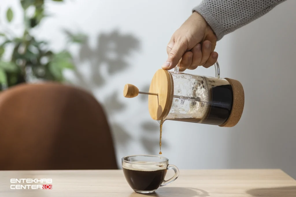 قهوه‌ساز قطره‌ای و دم‌آورهای فرنچ پرس؛ تنوع در نوشیدنی‌های کافه‌ای