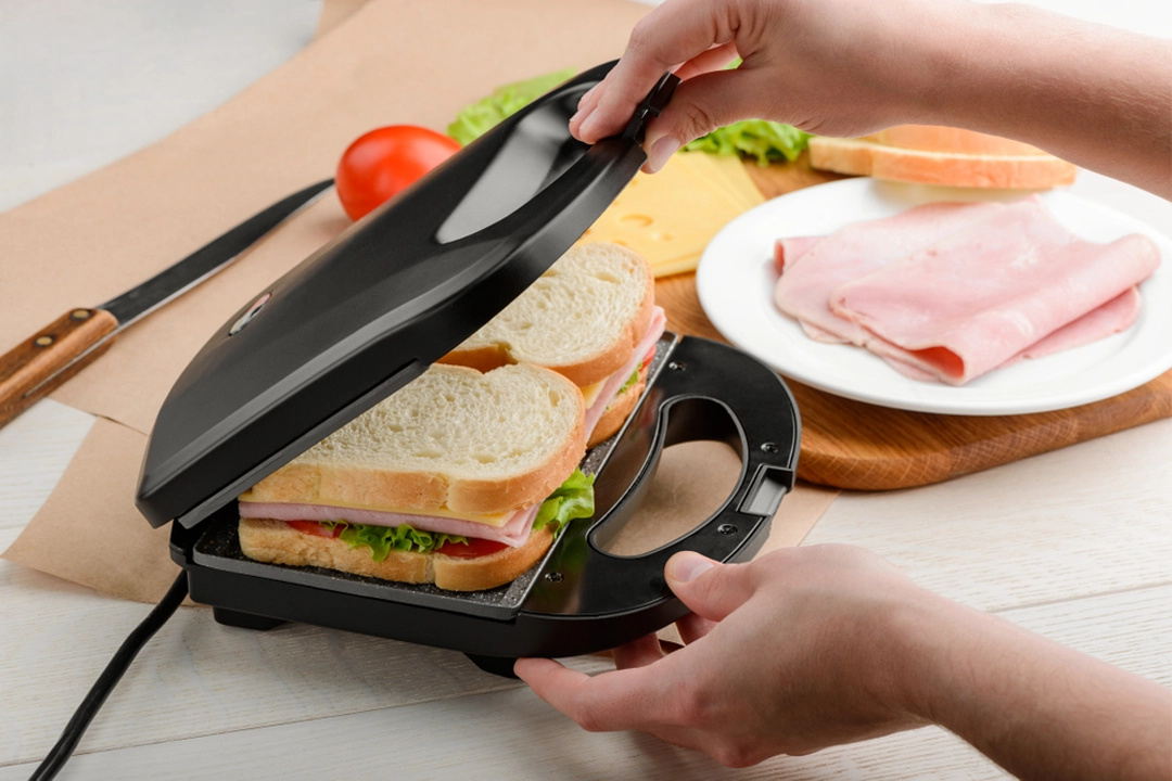 پخت و سرو غذا به سبک کافه‌های مدرن در خانه؛ تجربه‌ای متفاوت و لذیذ