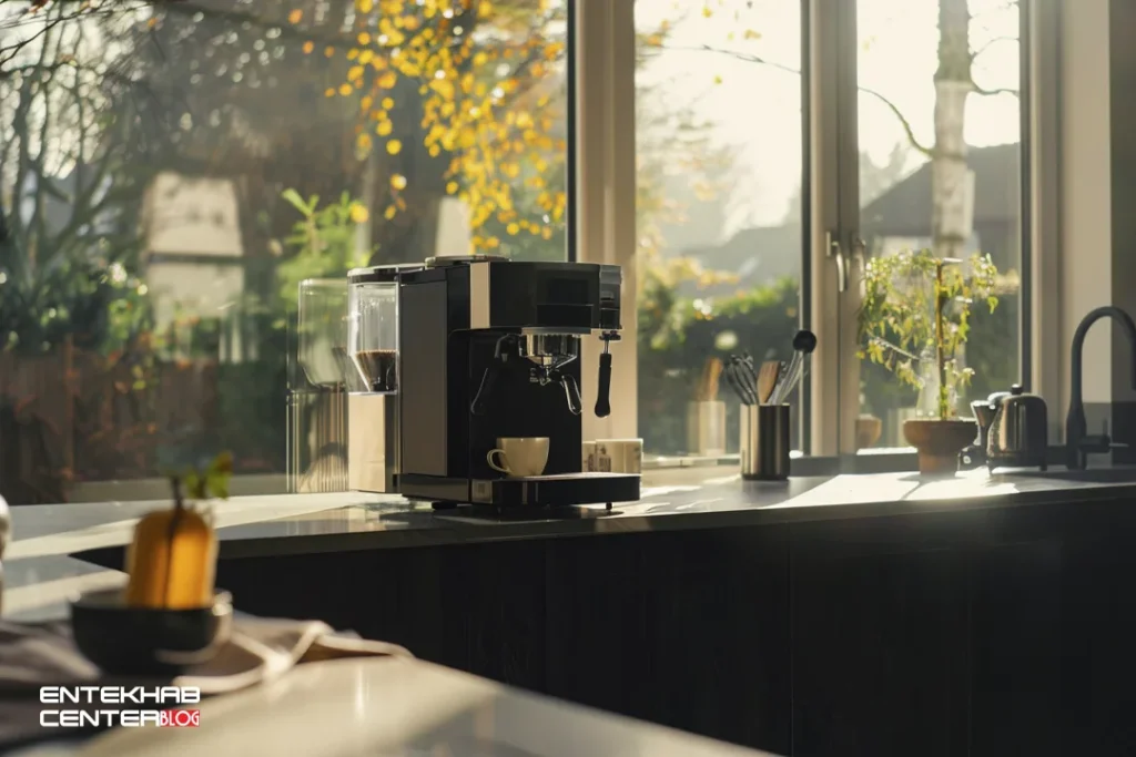 چیدمان آشپزخانه مدرن با قهوه‌ساز برای شروع یک صبح دل‌انگیز