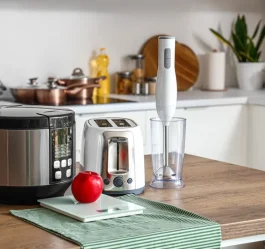 ۵ اشتباه در استفاده از لوازم برقی آشپزخانه + راهکارهای رفع آن‌ها