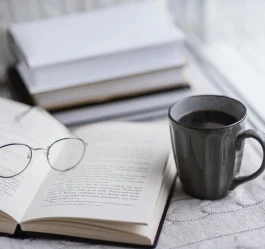 زندگی آرام در دنیای پرسرعت؛ چطور با قهوه‌خوری، آشپزی خانگی و وسایل آرامش‌بخش سبک Slow Living را تجربه کنیم؟