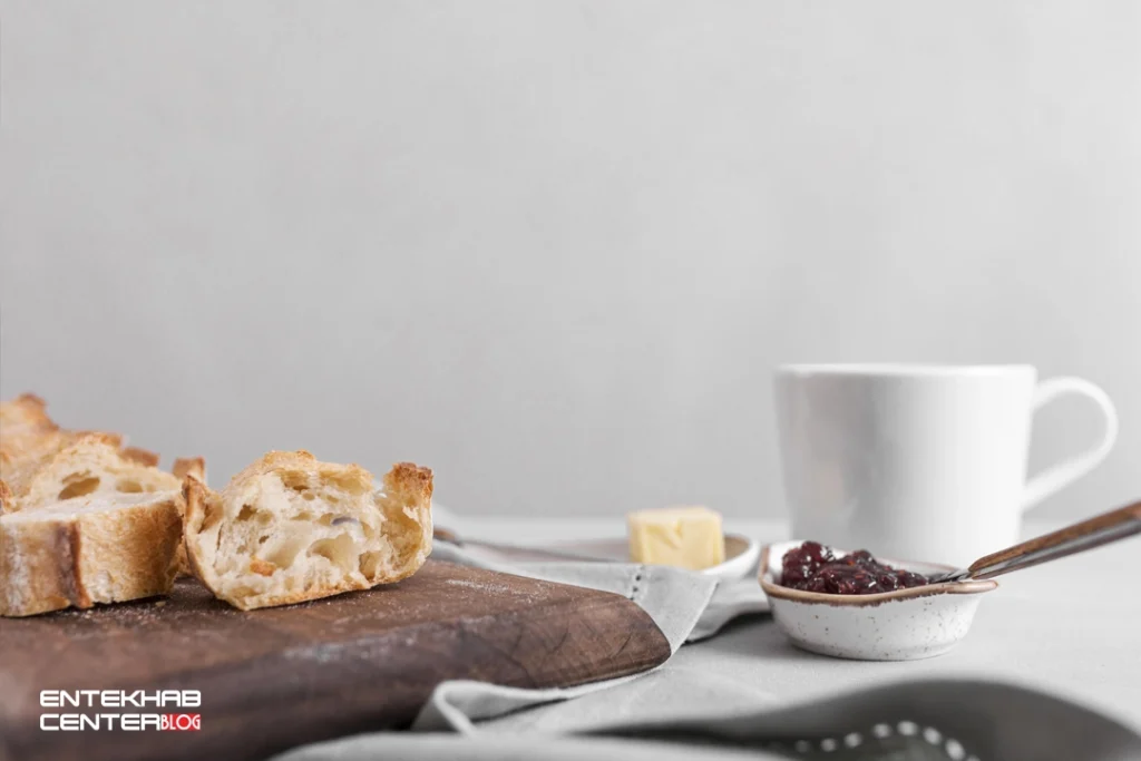 ☕ ۷. صبحانه مینیمال با قهوه