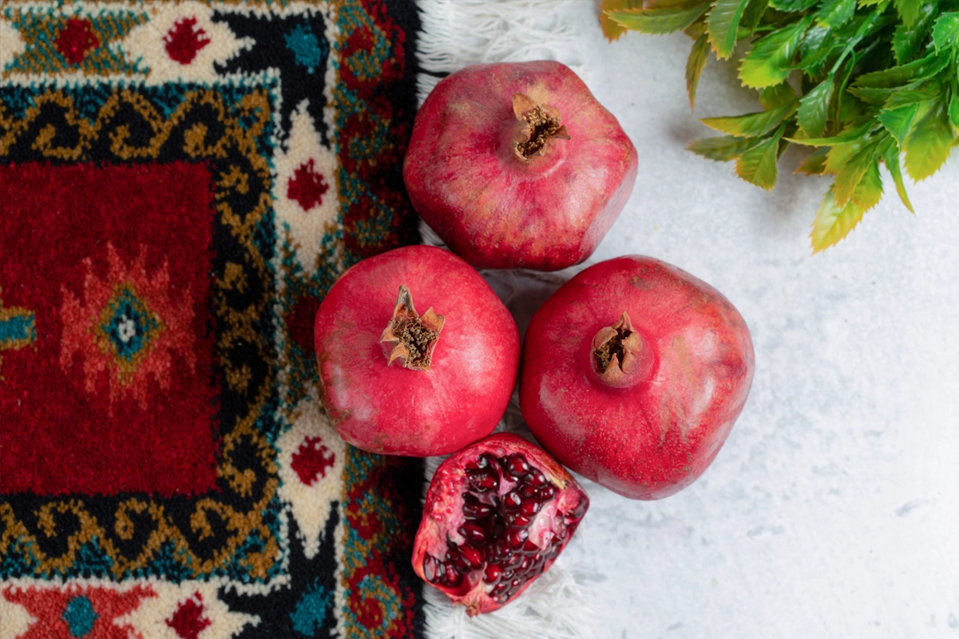 شب یلدا؛ داستان بلندترین شب سال از ایران باستان تا خانه‌های امروزی