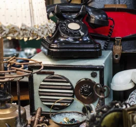 وسایل قدیمی خانه؛ از سماور ذغالی تا جارو دستی | قدیما چی داشتیم و امروز جاشو چی گرفته؟